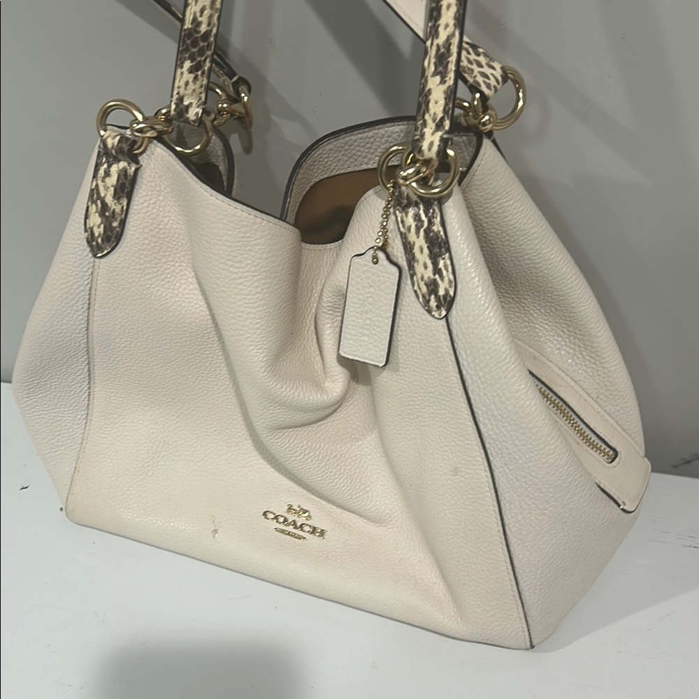 Coach Cream Shoulder Bag with Textured Leather and Metallic Handles - Picture 8 of 8
